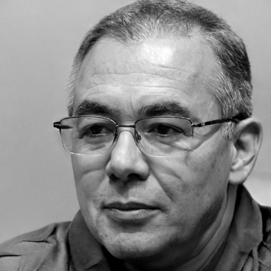 Evander Thorne, Lead Arrangement Specialist